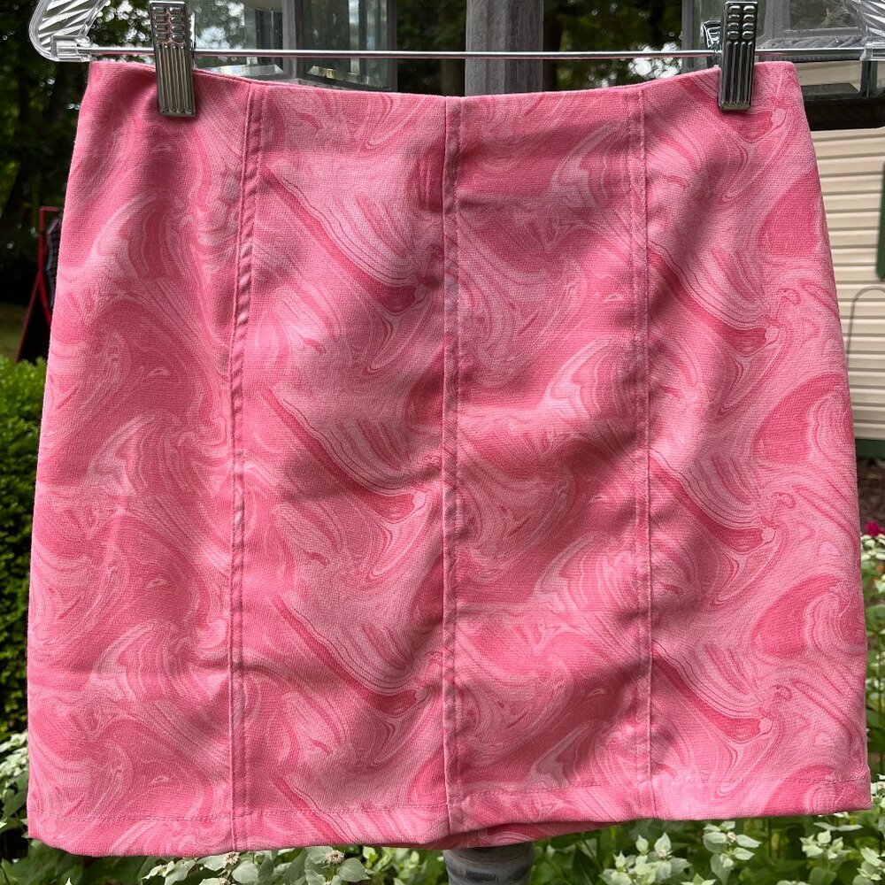 SALE! Le Lis A-line mini skirt. Pink watercolor pattern, size small